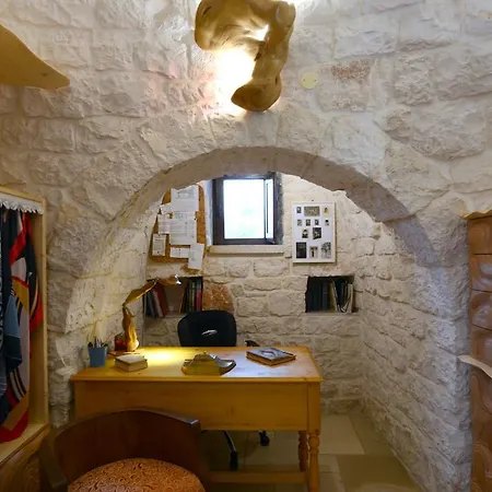 Trulli La Gufa Ostuni