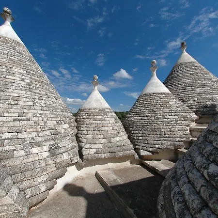 Holiday home Trulli La Gufa Ostuni